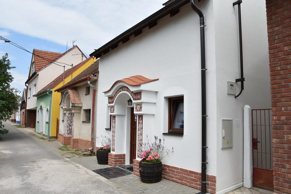 Vinný sklep U Ševčíků House in South Moravian Region