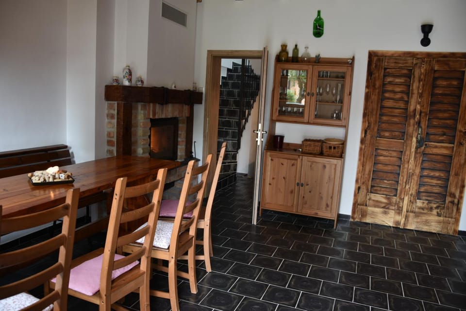 Vinný sklep U Ševčíků House in South Moravian Region