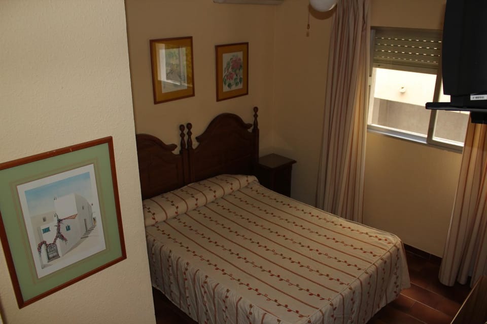 Day, Photo of the whole room