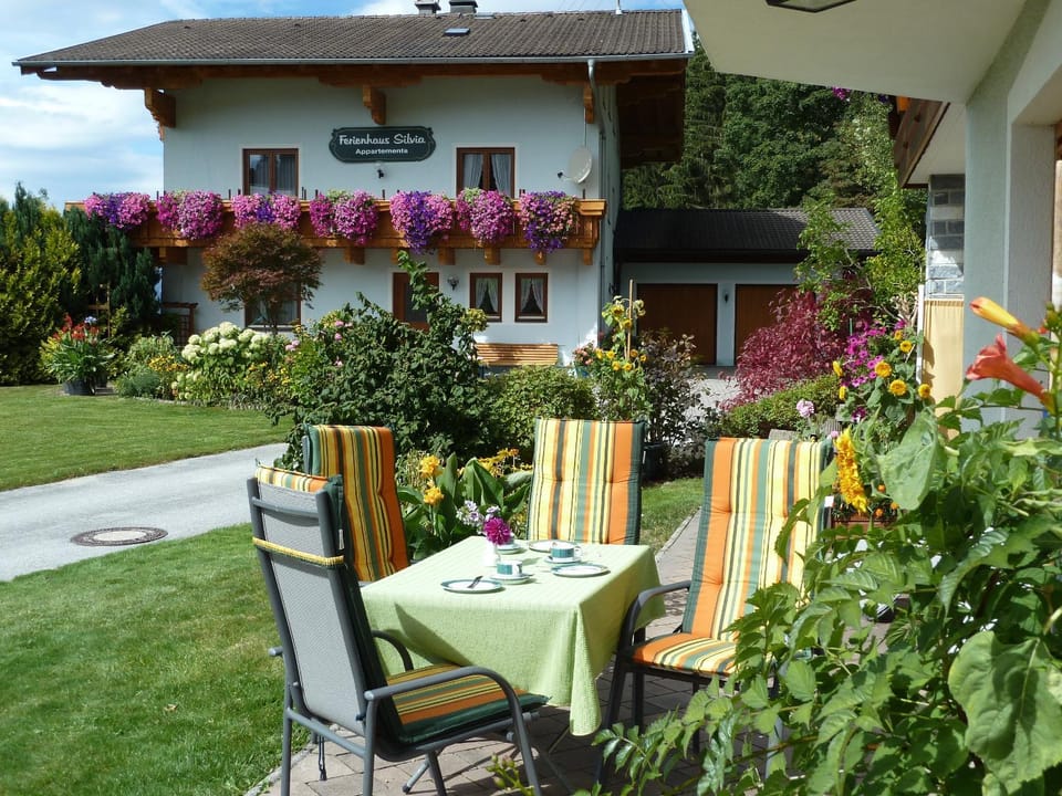 Patio, Day, View (from property/room), Balcony/Terrace, Seating area