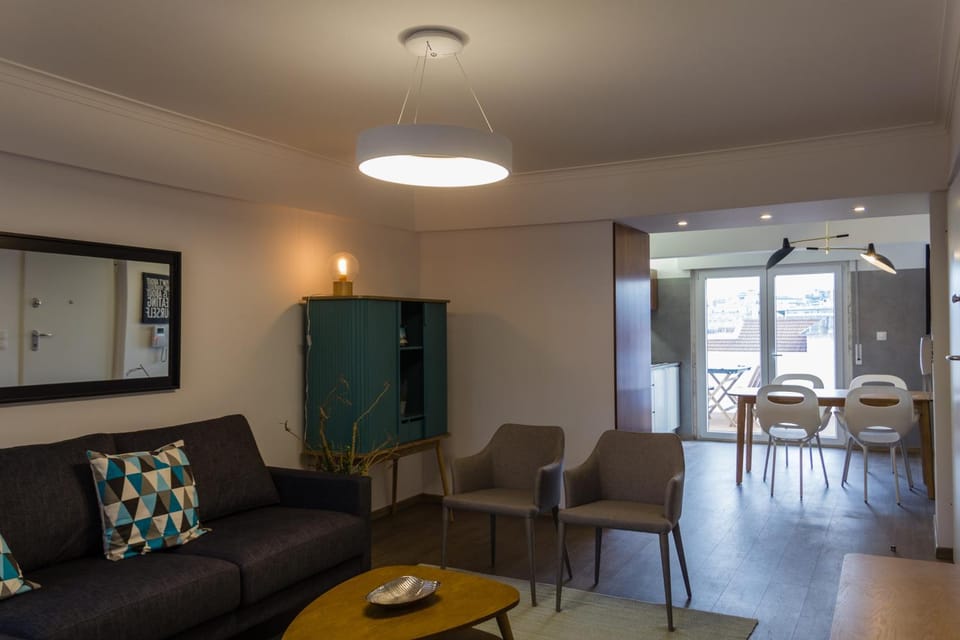 Living room, Seating area, Dining area