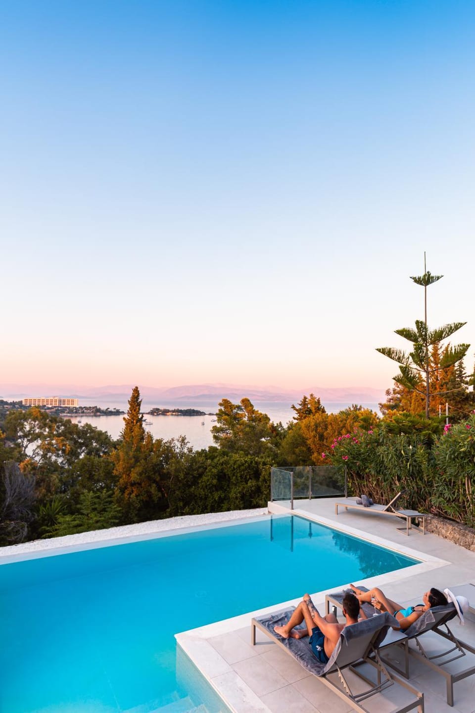 Landmark view, Pool view, Sea view, Swimming pool, Swimming pool, Sunset