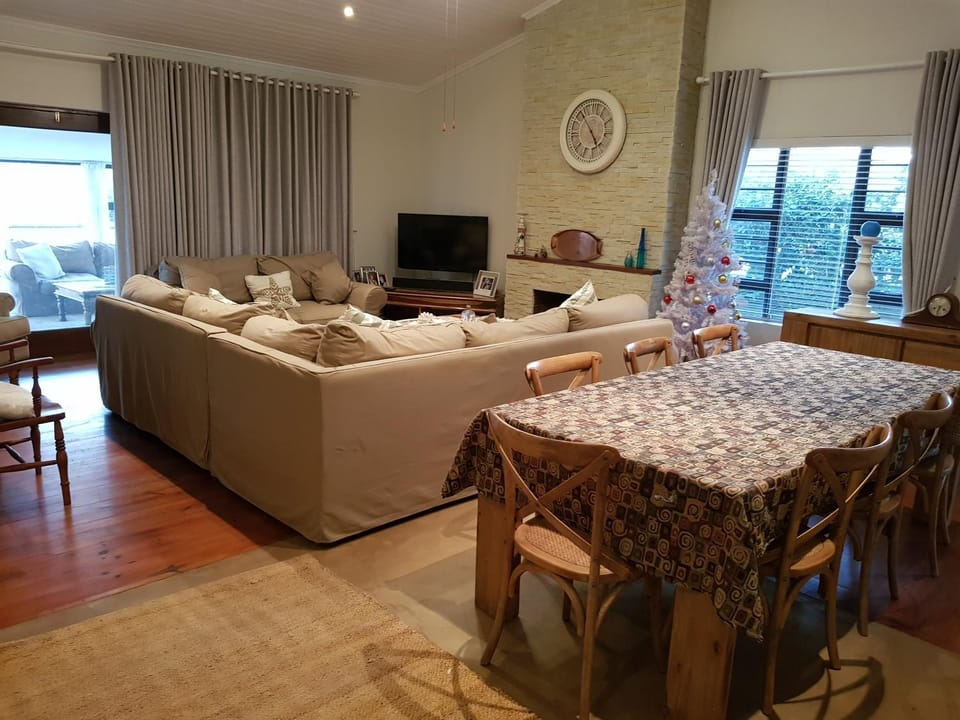 Bushys Oak House in Eastern Cape
