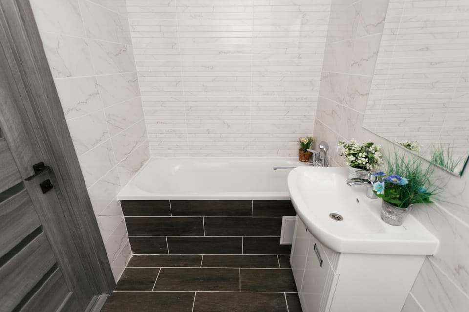 Luxury apart-hotel on Kharkovskaya near Lavina 1 floor Apartment in Ukraine