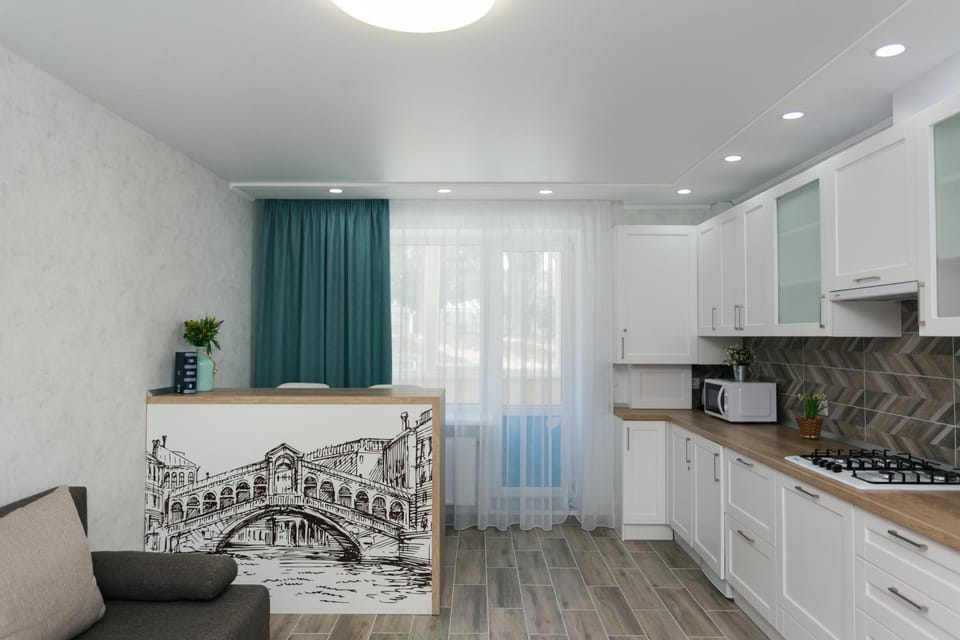 Luxury apart-hotel on Kharkovskaya near Lavina 1 floor Apartment in Ukraine