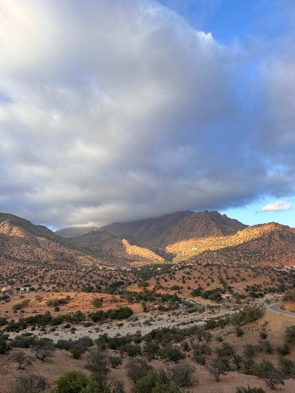 Mountain view, River view