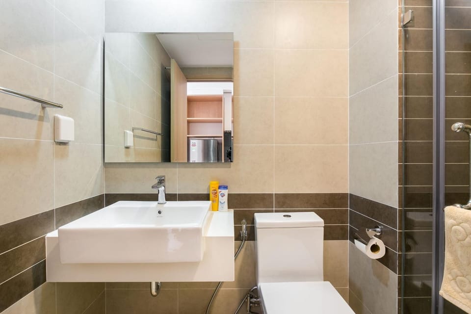 Toilet, Bathroom