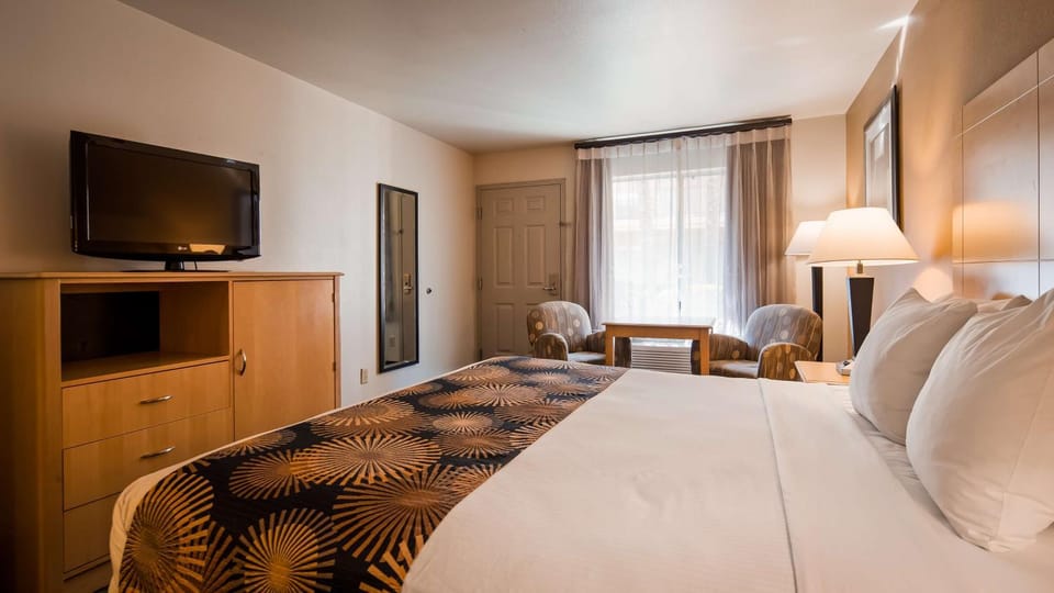 Photo of the whole room, On site