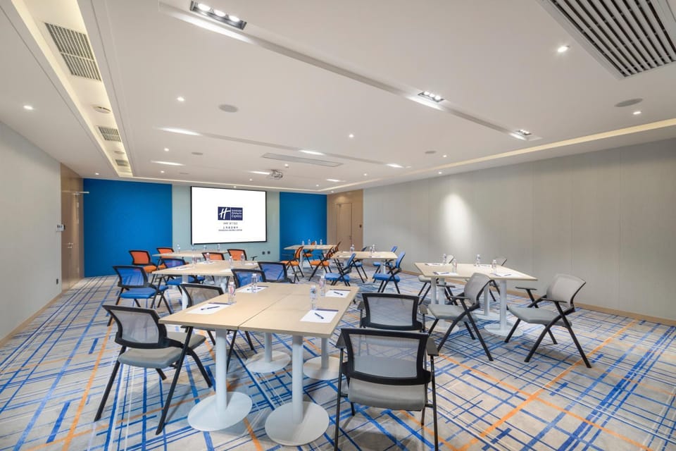 Meeting/conference room