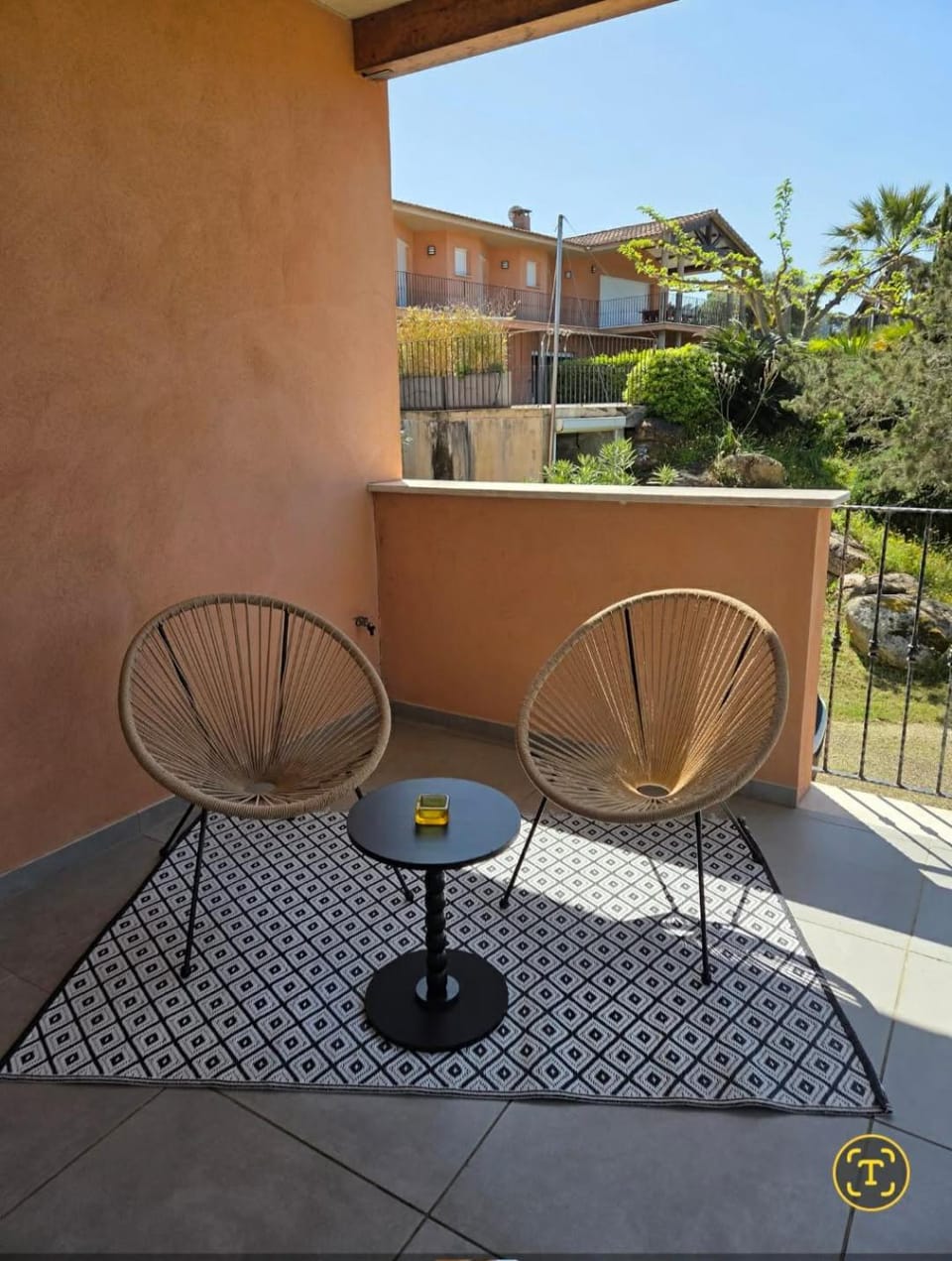 SARL Valinco locations appartement 2 chambres Apartment in Corsica