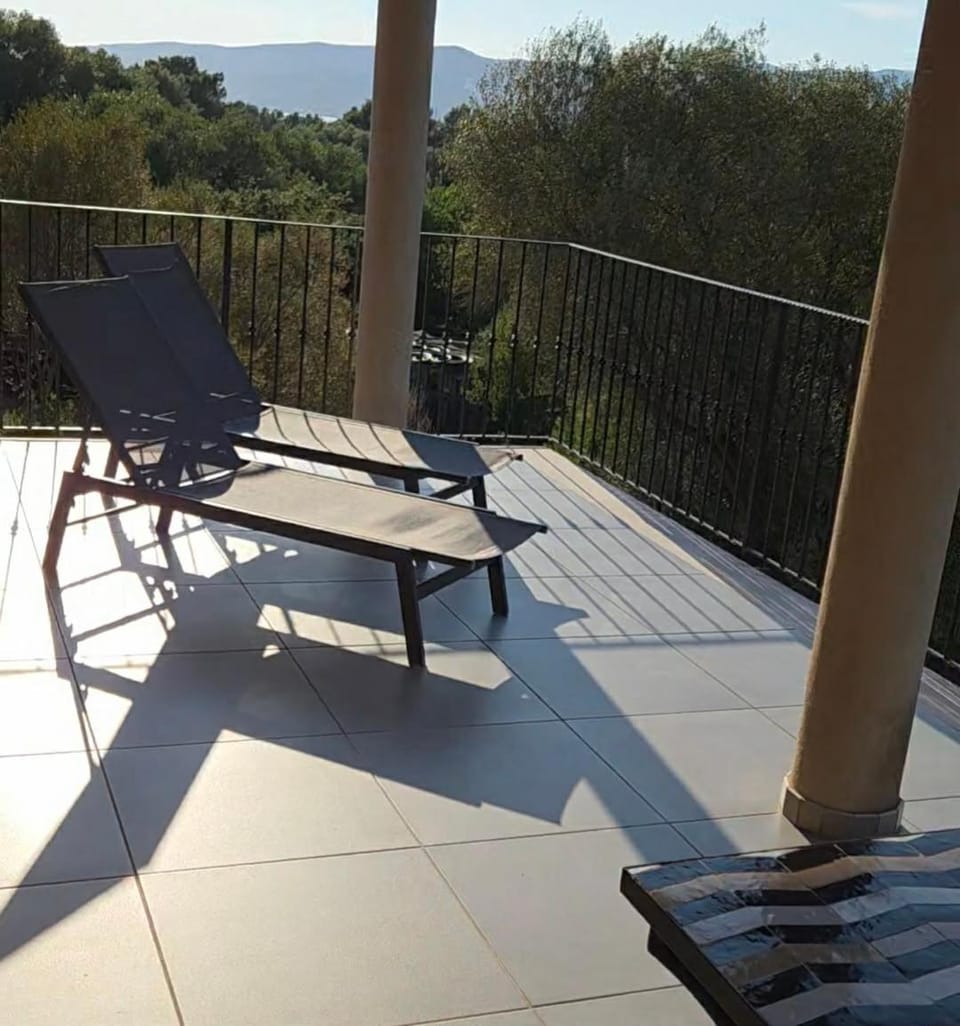 SARL Valinco locations appartement 2 chambres Apartment in Corsica
