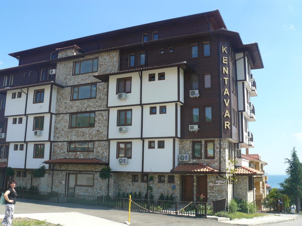 Complex Kentavar - Free Fast WiFi Apartment in Burgas Province