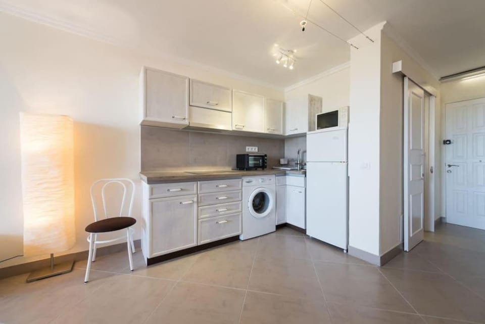 5 min walk from Yumbo! 517 Apartment in Maspalomas