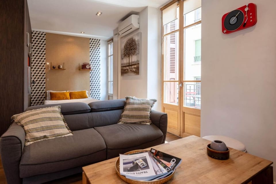 ANNAPURNA Annecy Rent Lodge Apartment in Annecy