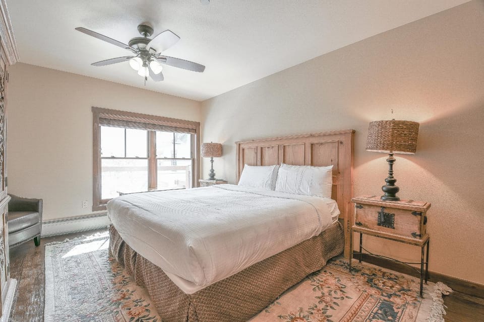 Jack Pine 8016 by SummitCove Lodging in Colorado House in Keystone