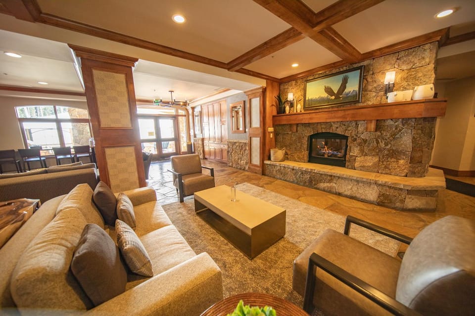 Lone Eagle 3034 by SummitCove Lodging in Colorado House in Keystone