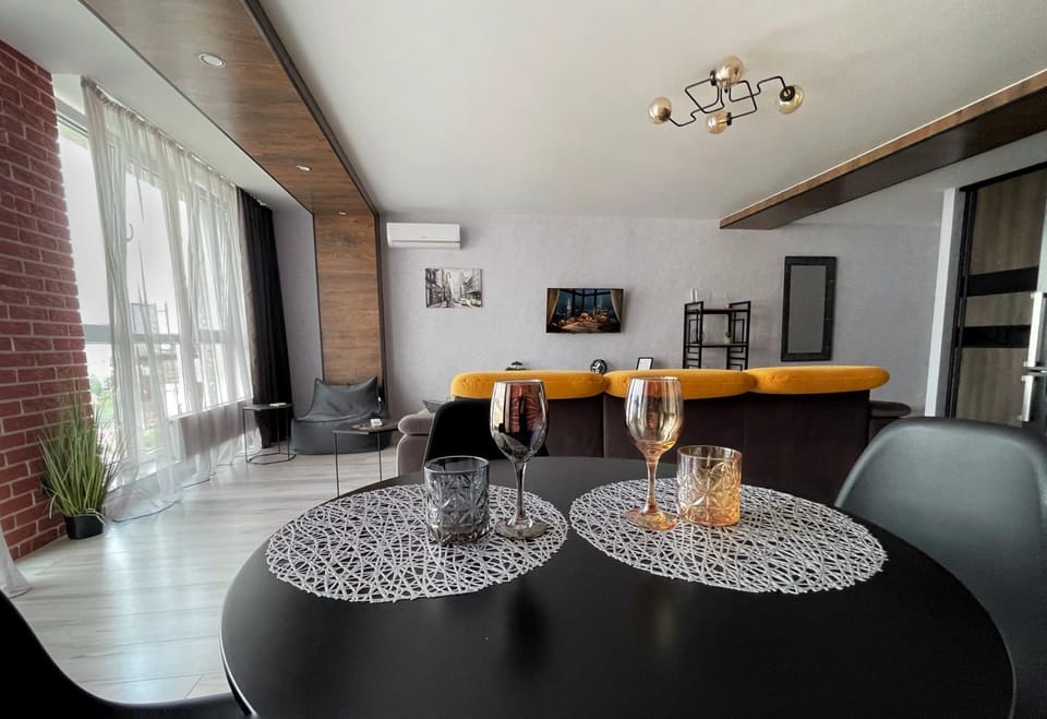 Room1402 Apartment in Odessa