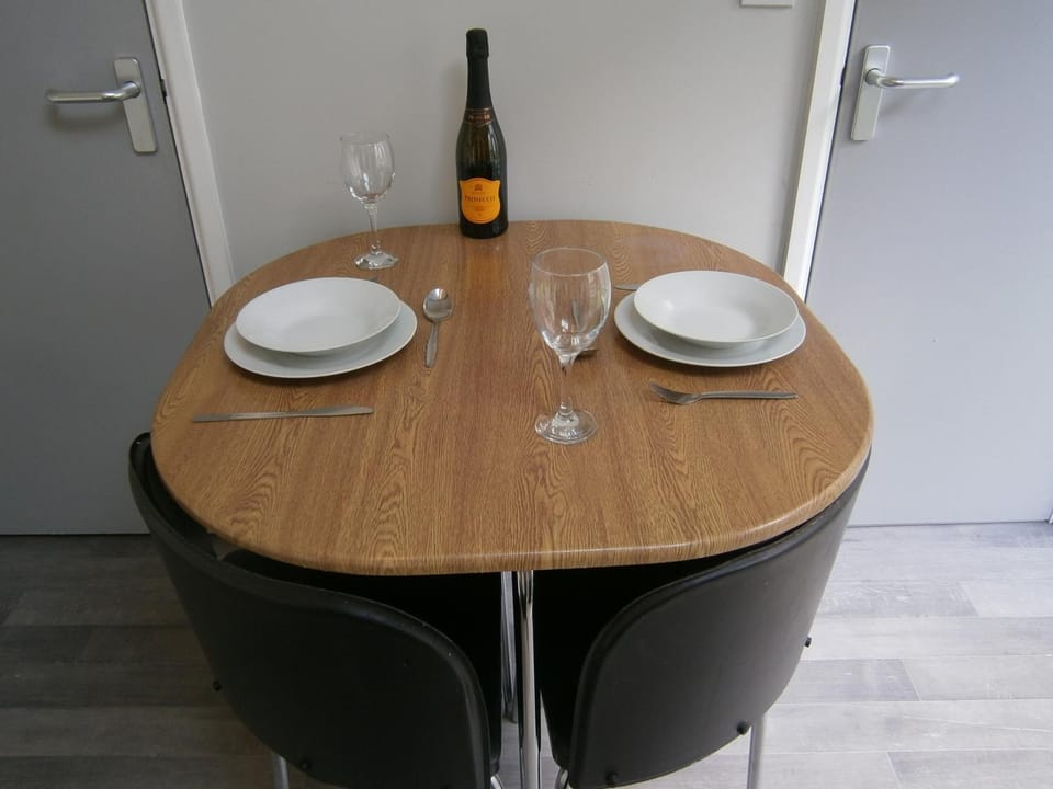 Dining area, Drinks