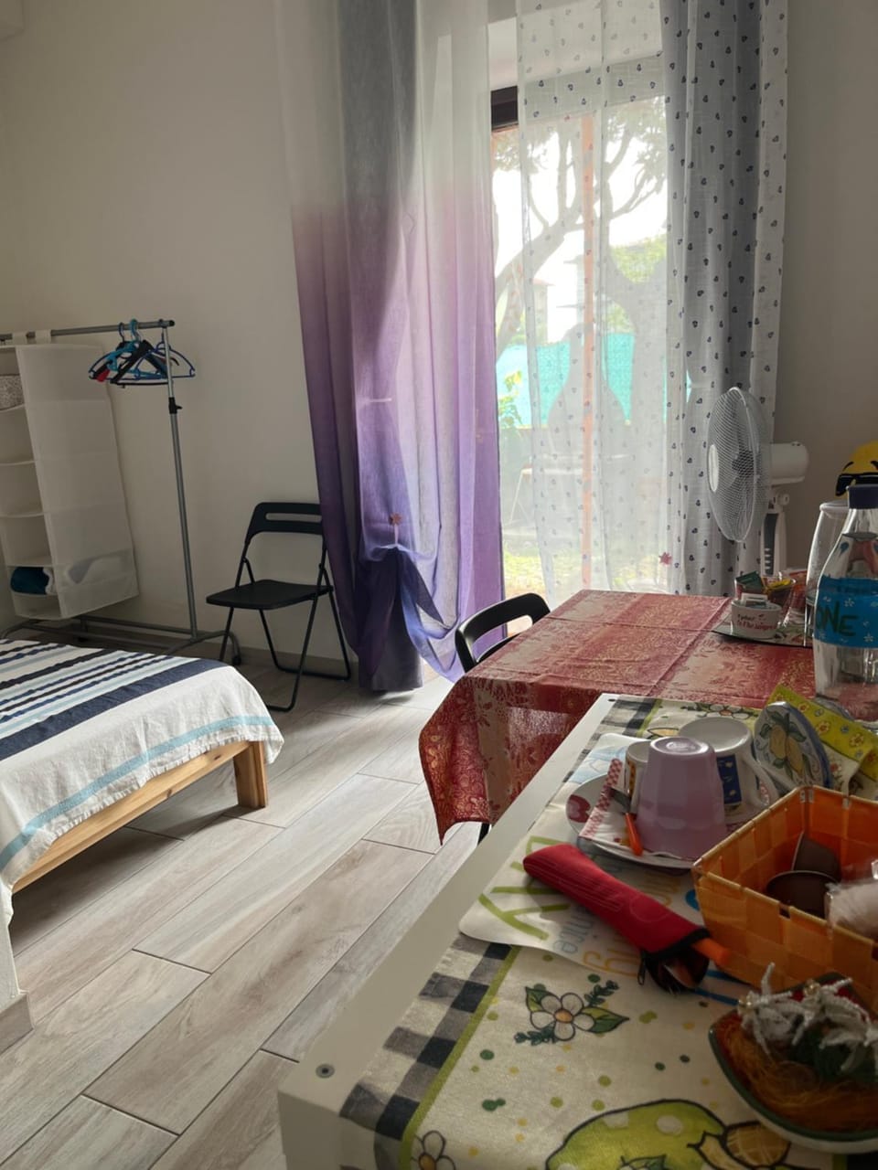 Il Cortile Como Single & Double Room in apartment NO HOTEL Bed and Breakfast in Como