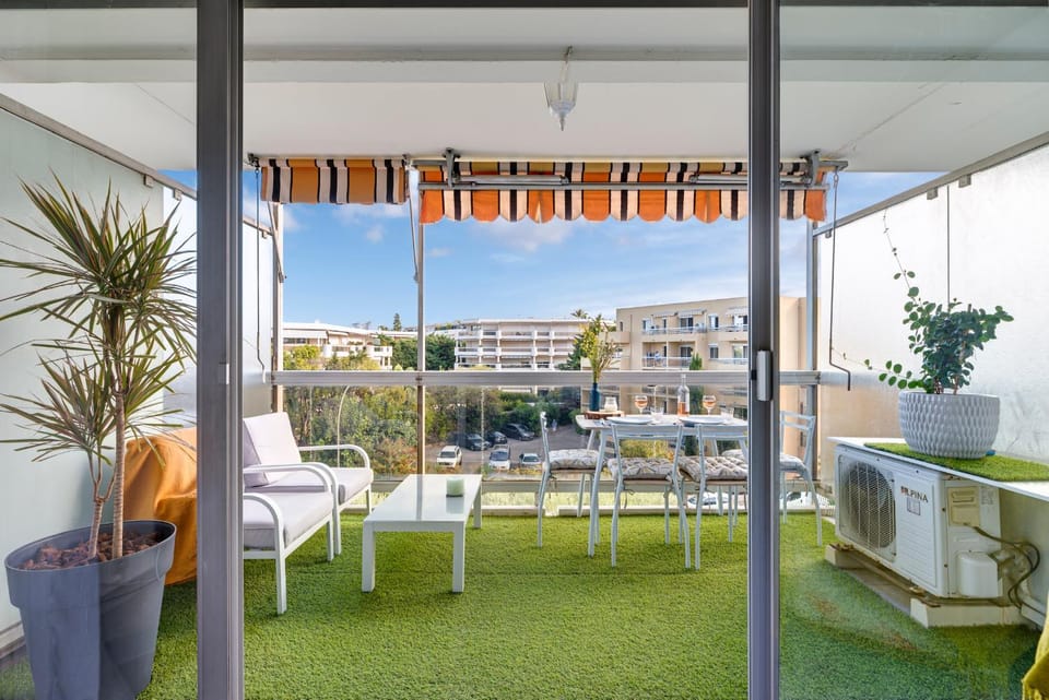 Balcony/Terrace, Balcony/Terrace