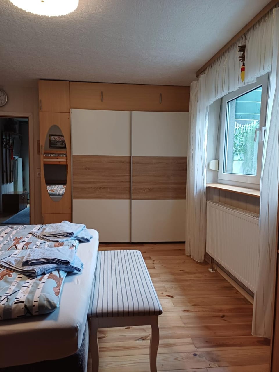 Photo of the whole room, wardrobe