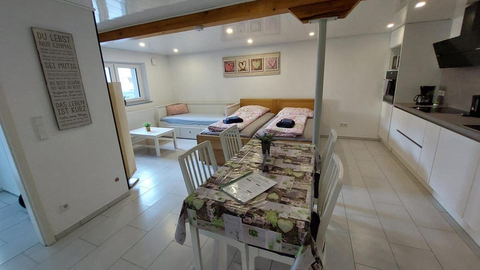 Ferienwohnung/Monteurzimmer auf dem Bauernhof Apartment in Hesse