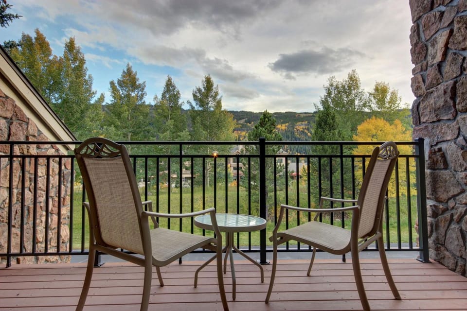 Enclave 5 by SummitCove Lodging in Colorado House in Keystone