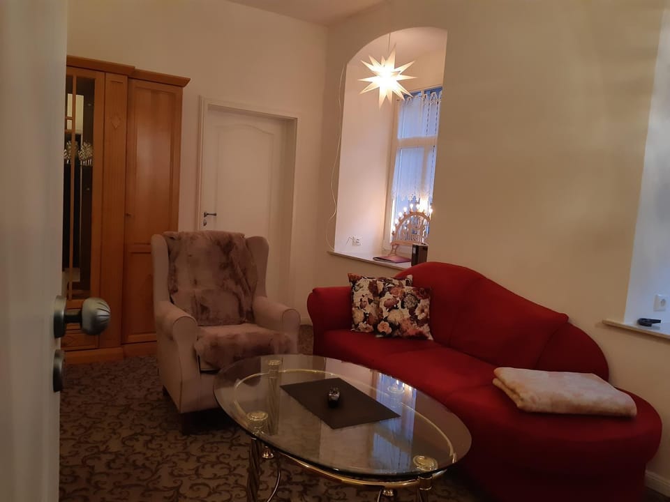 Winter, Living room