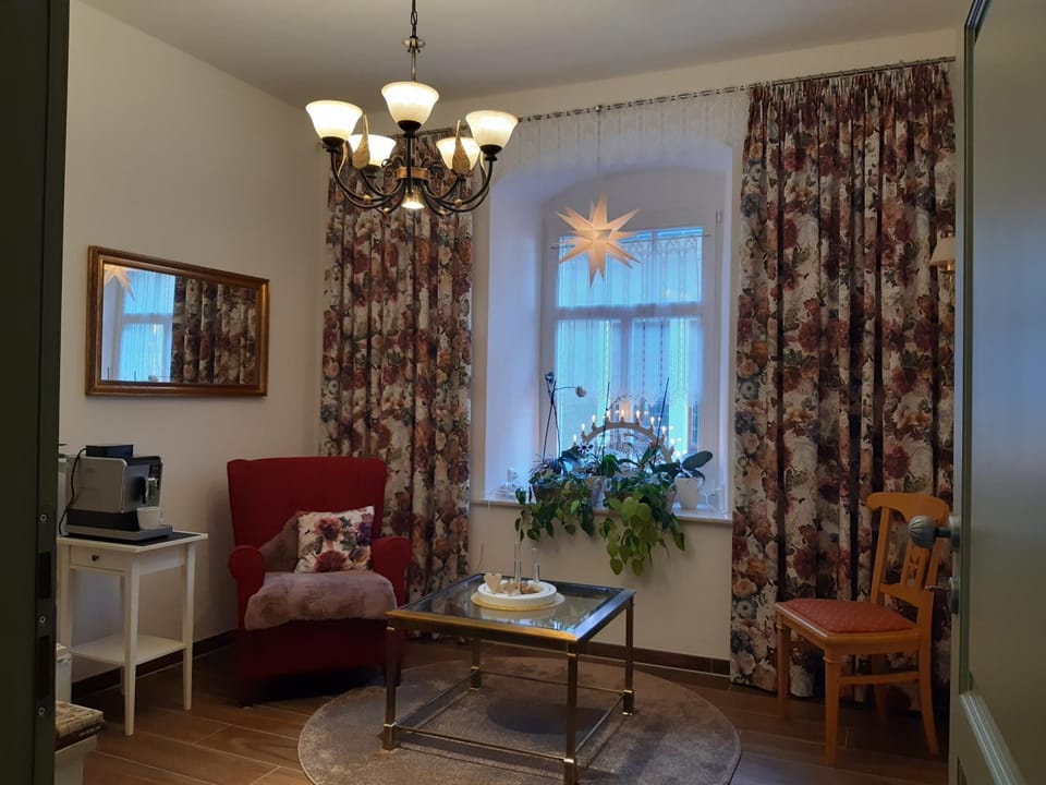 Winter, Seating area