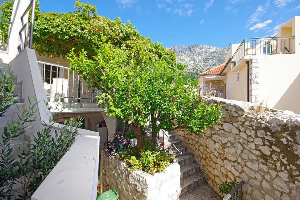 Villa Igrane Apartment in Split-Dalmatia County