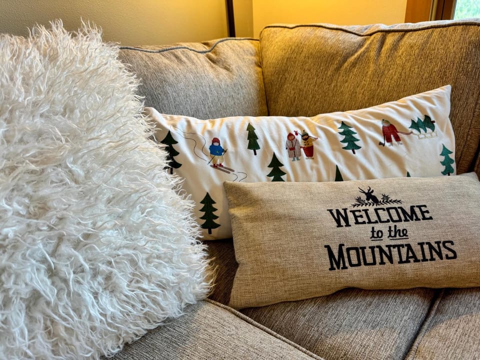 Jack Pine 8005 by SummitCove Lodging in Colorado Apartment in Keystone