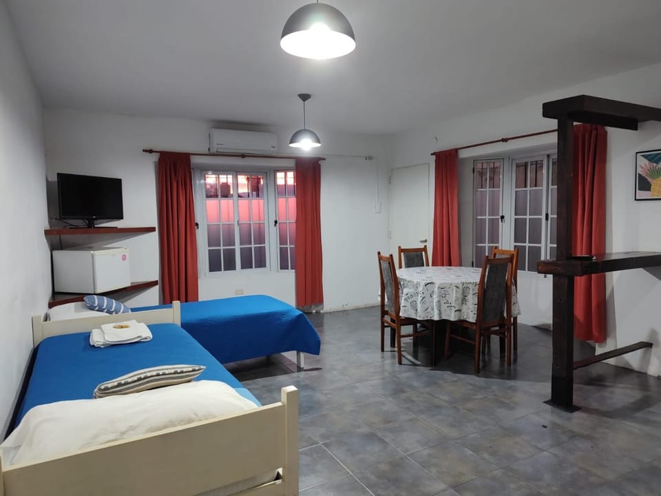 Ezeiza Home Bed and Breakfast in Ezeiza