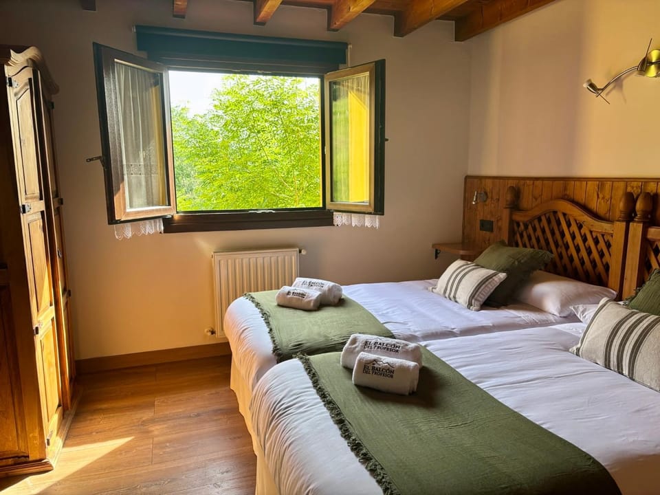 El Balcón Del Profesor Hotel in Asturias