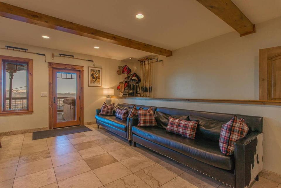 Skislope-Tahoe Villa Villa in Truckee