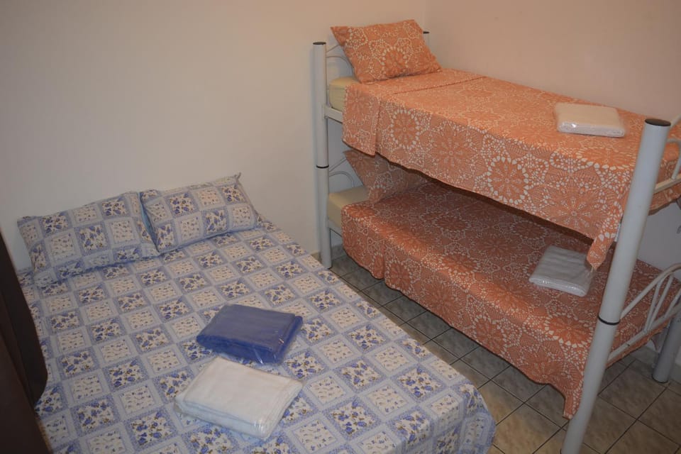 Apartamento para 7 pessoas próximo a Basílica Apartment in State of São Paulo