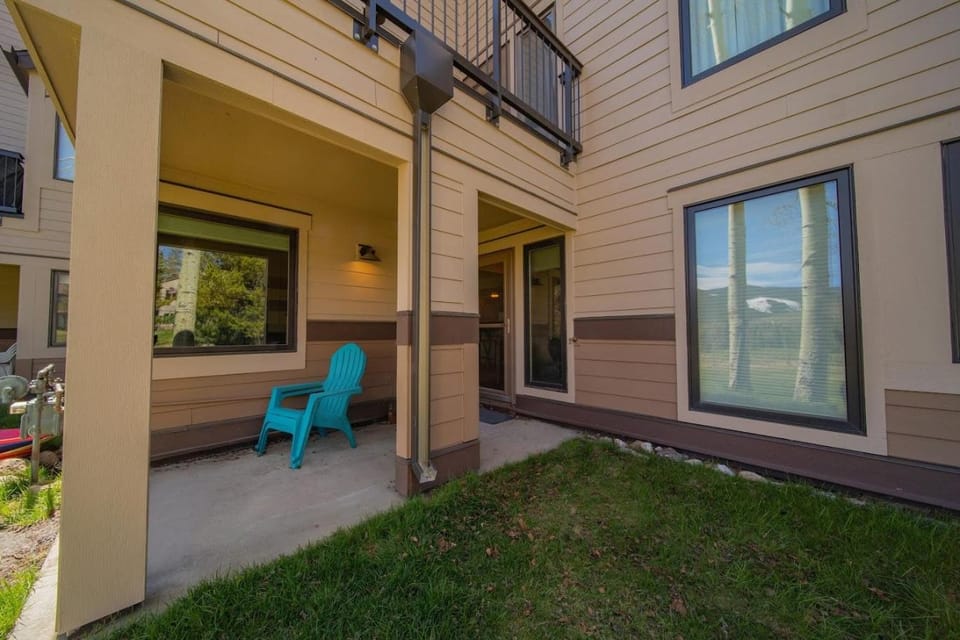 Quicksilver 1613 by SummitCove Lodging in Colorado House in Keystone