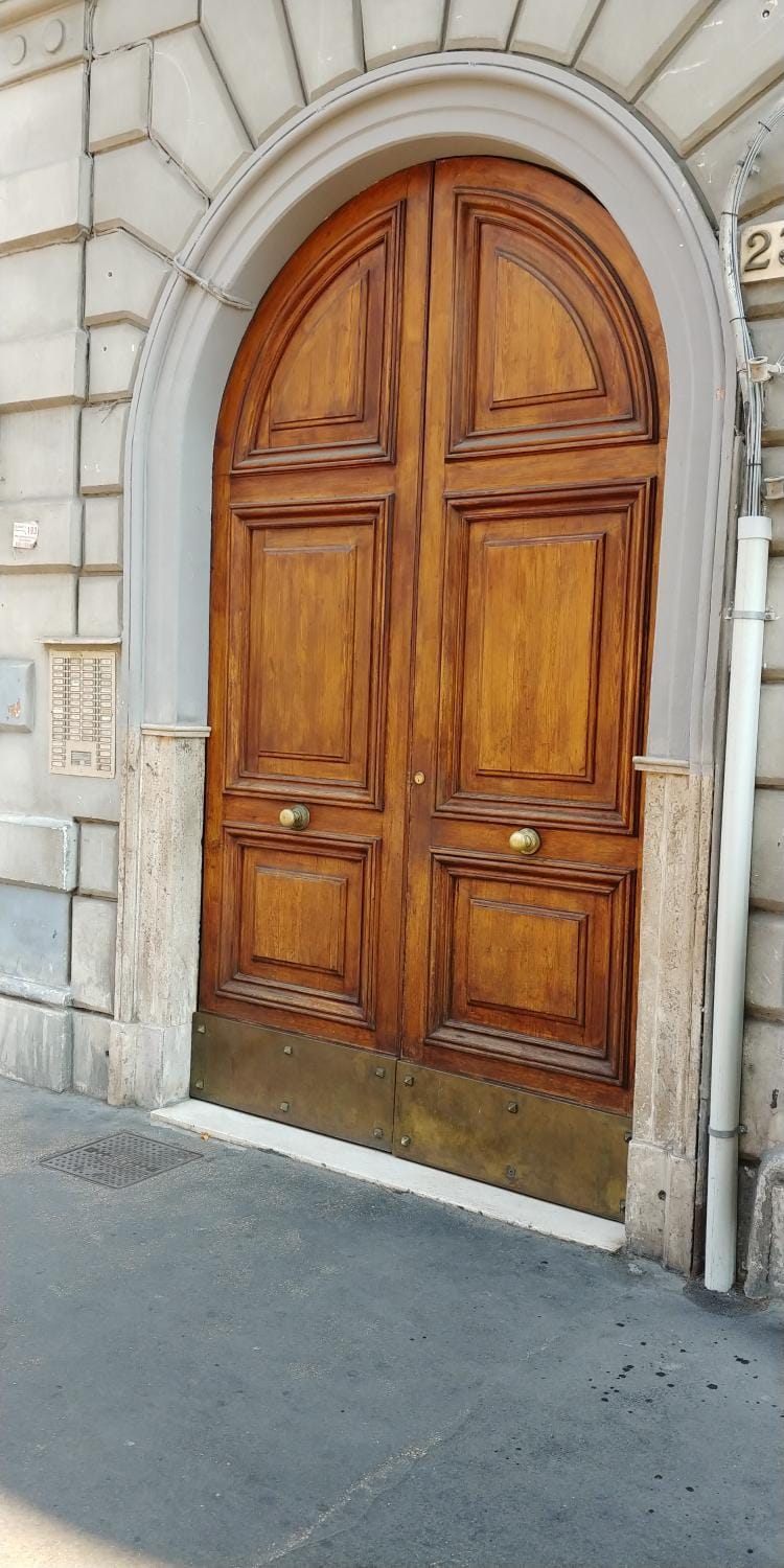 Property building, Facade/entrance