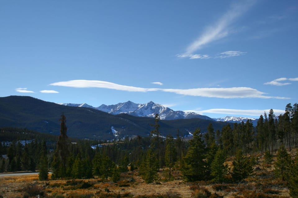 Antlers Gulch 303 by SummitCove Lodging House in Keystone