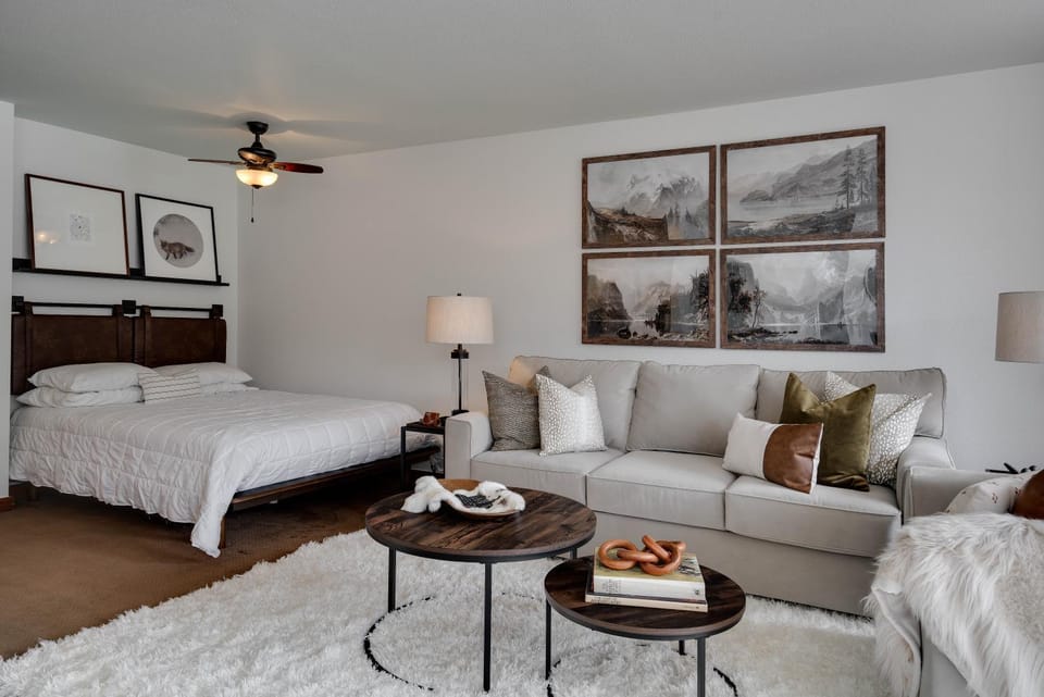 Lakeside 1481 by SummitCove Lodging in Colorado House in Keystone