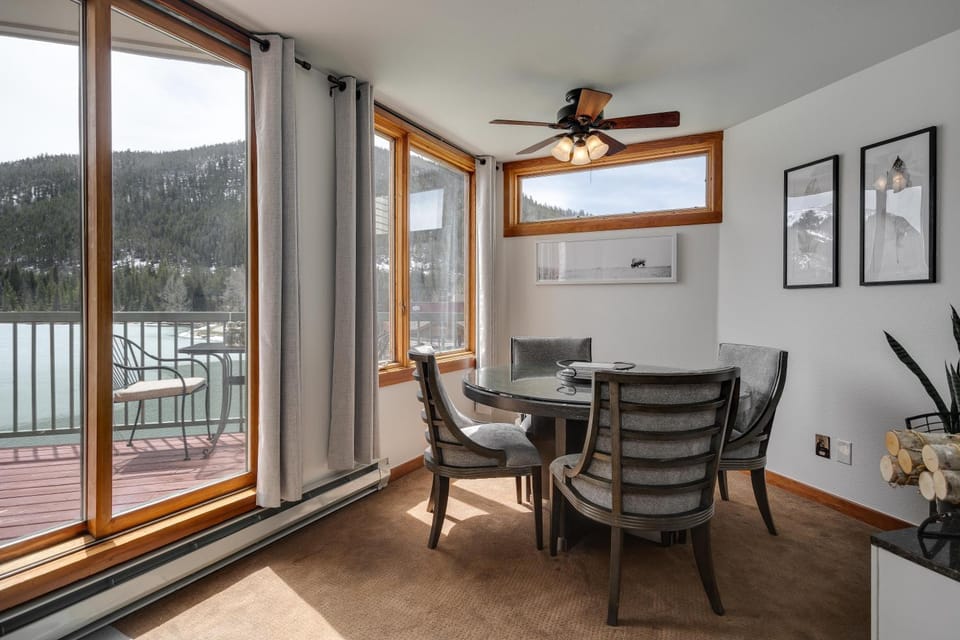 Lakeside 1481 by SummitCove Lodging in Colorado House in Keystone