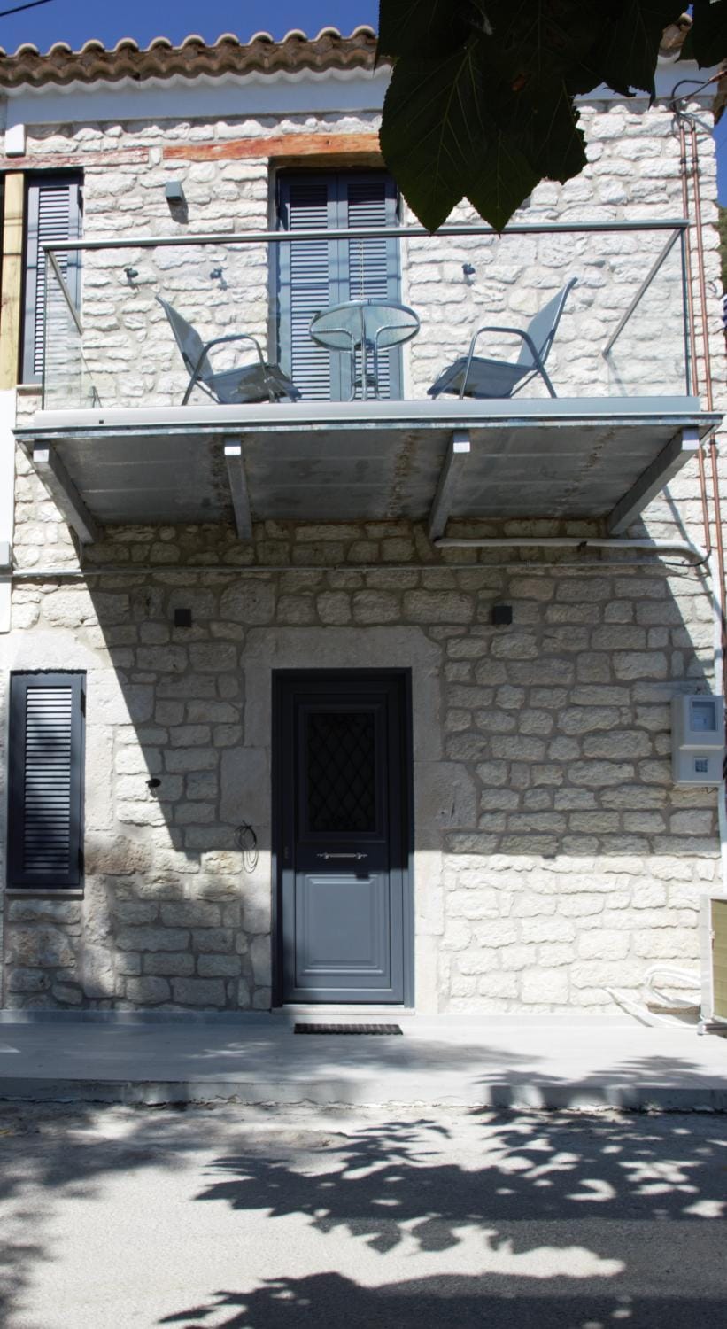 Facade/entrance, Day, Summer, On site