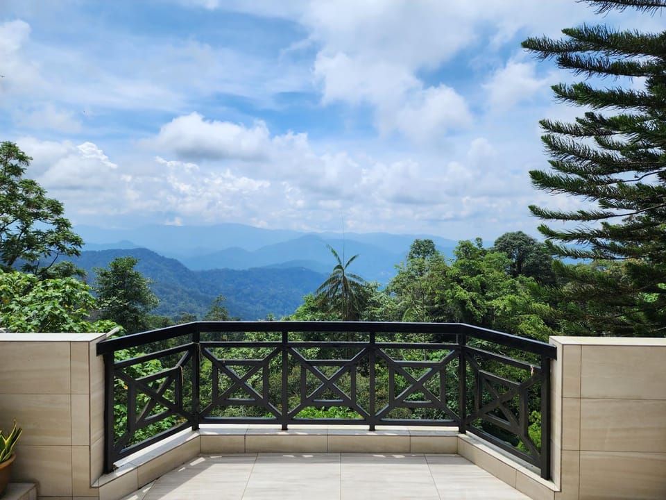 Natural landscape, Balcony/Terrace, Landmark view, Mountain view