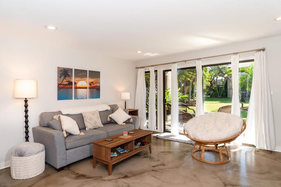 Kihei Garden Estates B-103 - Modern Designer Condo House in Kihei
