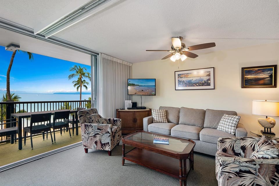 Mana Kai 410 - Ocean front at Keawakapu Beach, AC House in Wailea
