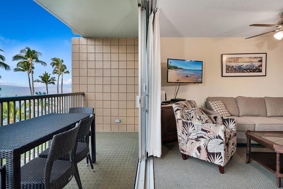 Mana Kai 410 - Ocean front at Keawakapu Beach, AC House in Wailea