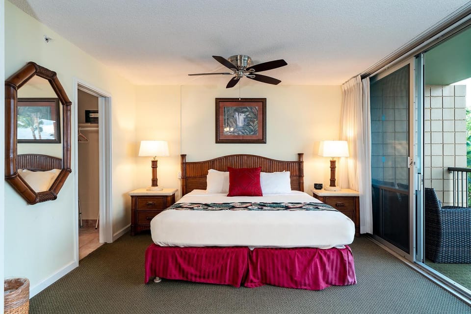 Mana Kai 410 - Ocean front at Keawakapu Beach, AC House in Wailea