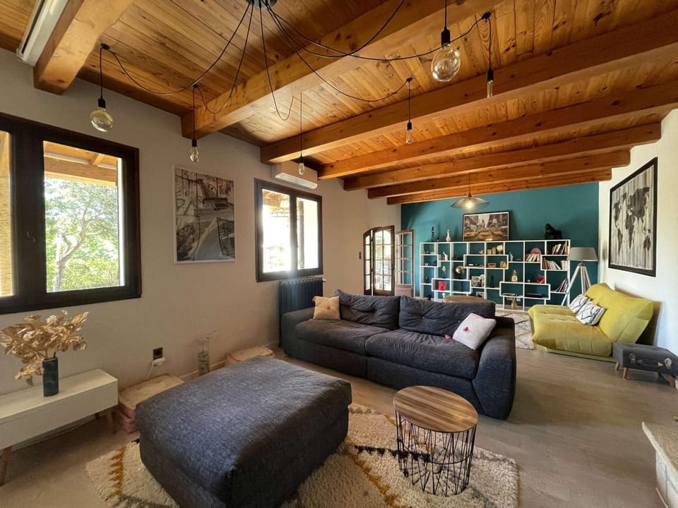 Maison climatisée avec jardin près du centre de Vallon Pont d'Arc - 6 couchages - FR-1-382-112 House in Vallon-Pont-d'Arc