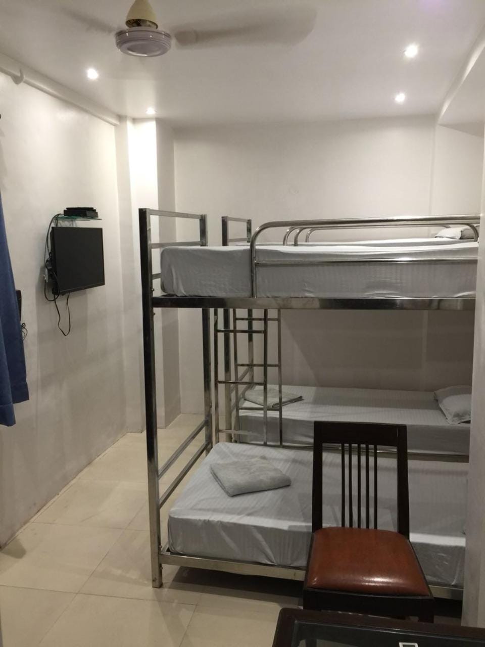 bunk bed