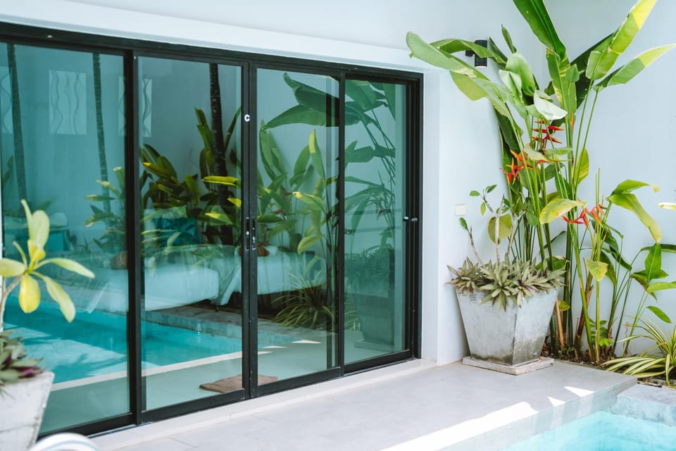 Patio, Garden view