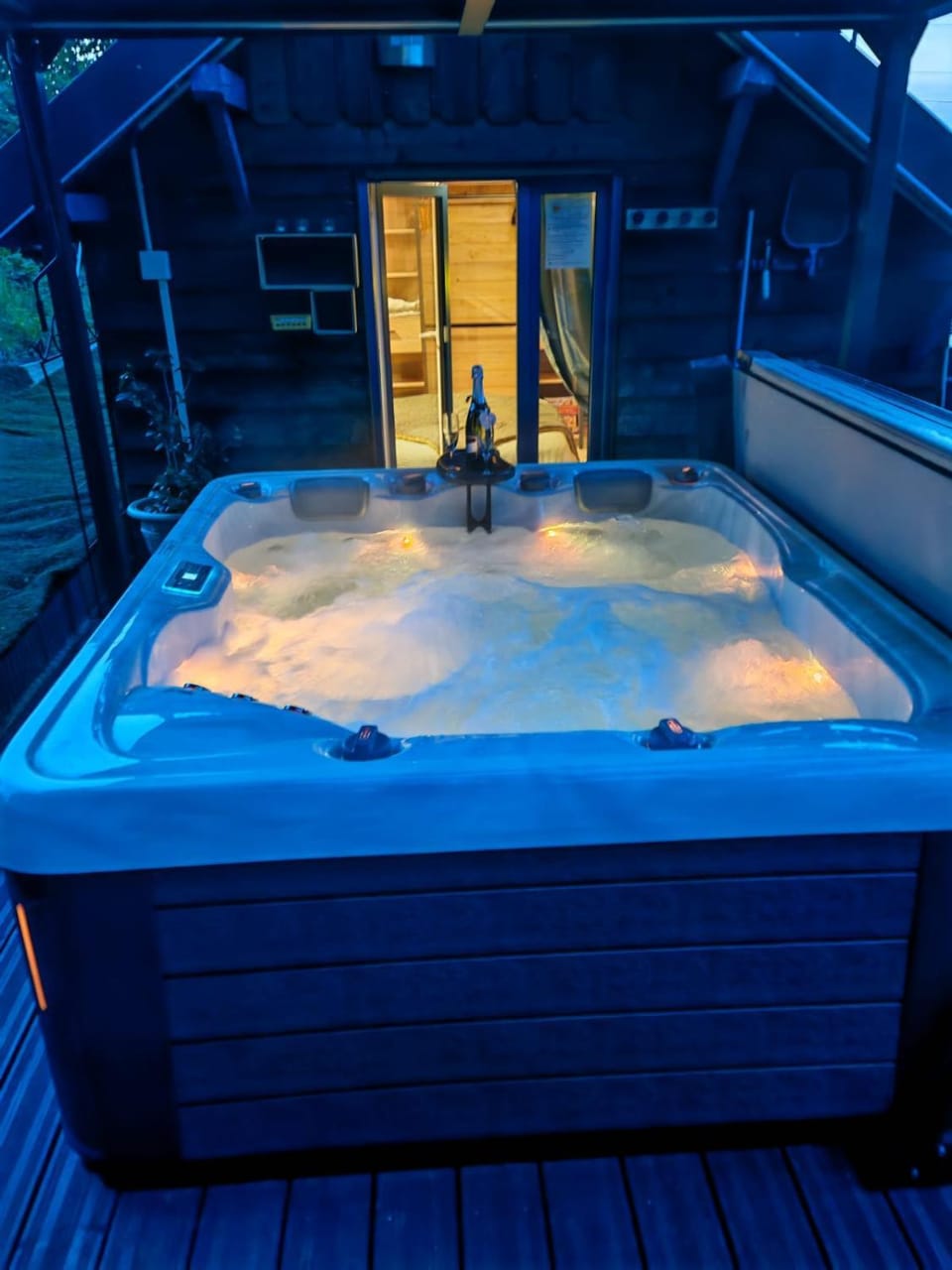 Hot Tub